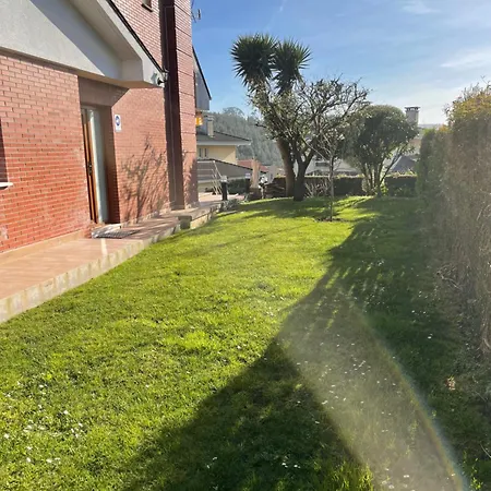 Con Bano Privado Y Jardin Cerca De Playas
