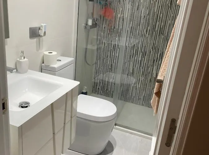 Homestay Con Bano Privado Y Jardin Cerca De Playas Boo De Pielagos